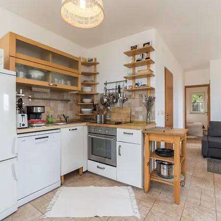 Stunning In アパート Dobropoljana